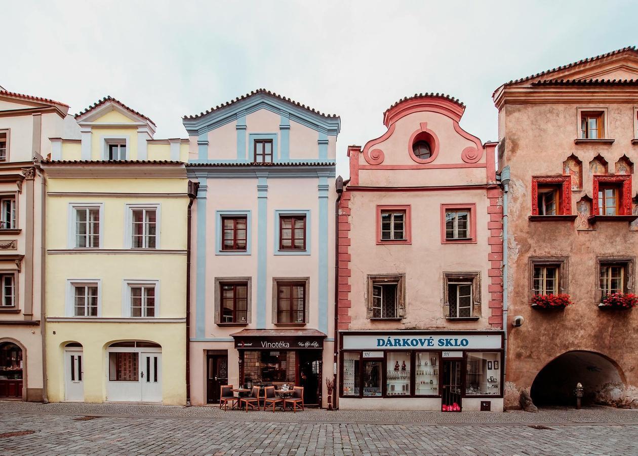 Penzion Vino Hruska Pardubice Ngoại thất bức ảnh